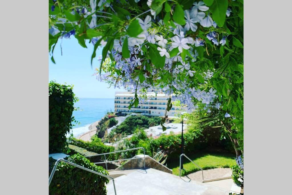 Amazing Frontline Sea Views Studio Apartment Castillo Del Vigia Torremolinos Exterior photo