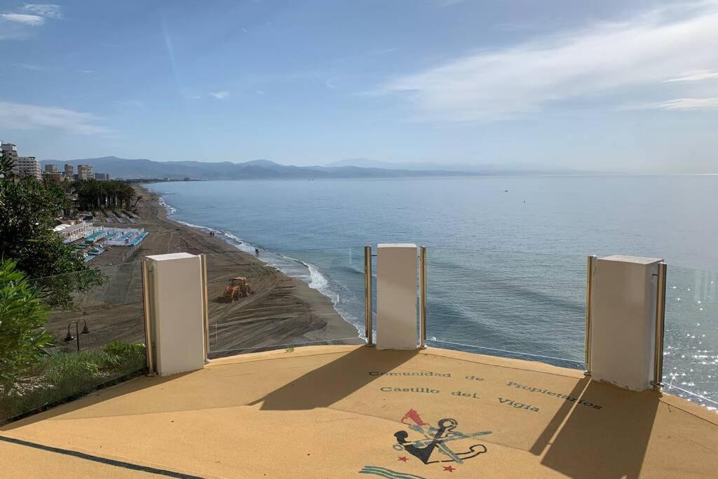 Amazing Frontline Sea Views Studio Apartment Castillo Del Vigia Torremolinos Exterior photo